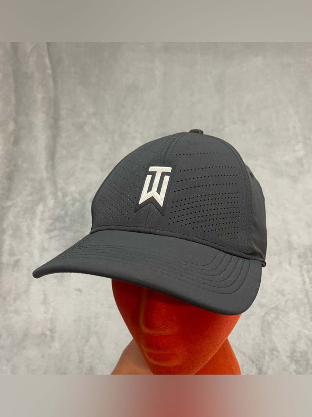 Nike Tiger Woods Golf Heritage86 Performance Hat Black TW Logo Cap Mens M/L